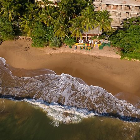 Reggae Zone Beach Resort Tangalle Ngoại thất bức ảnh