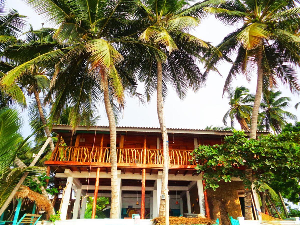 Reggae Zone Beach Resort Tangalle Ngoại thất bức ảnh