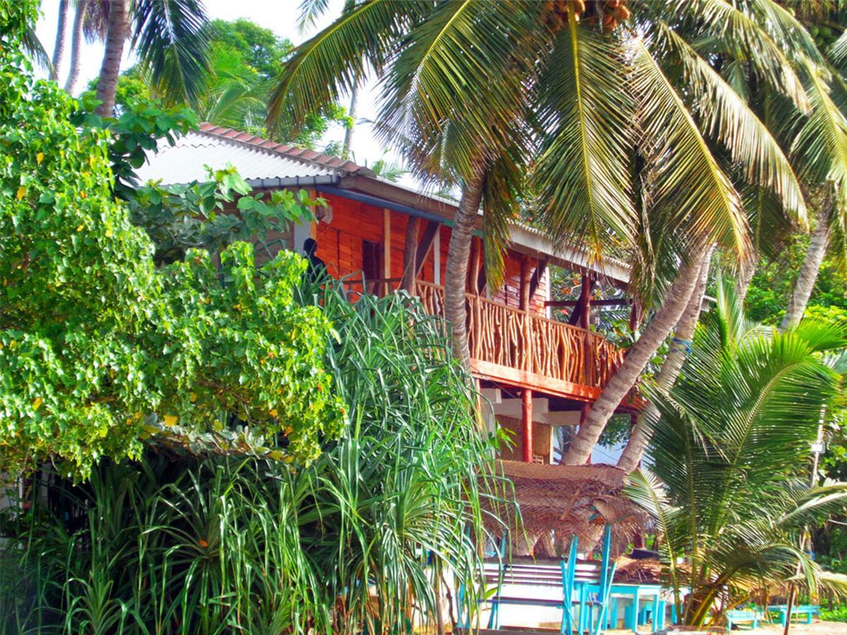 Reggae Zone Beach Resort Tangalle Ngoại thất bức ảnh