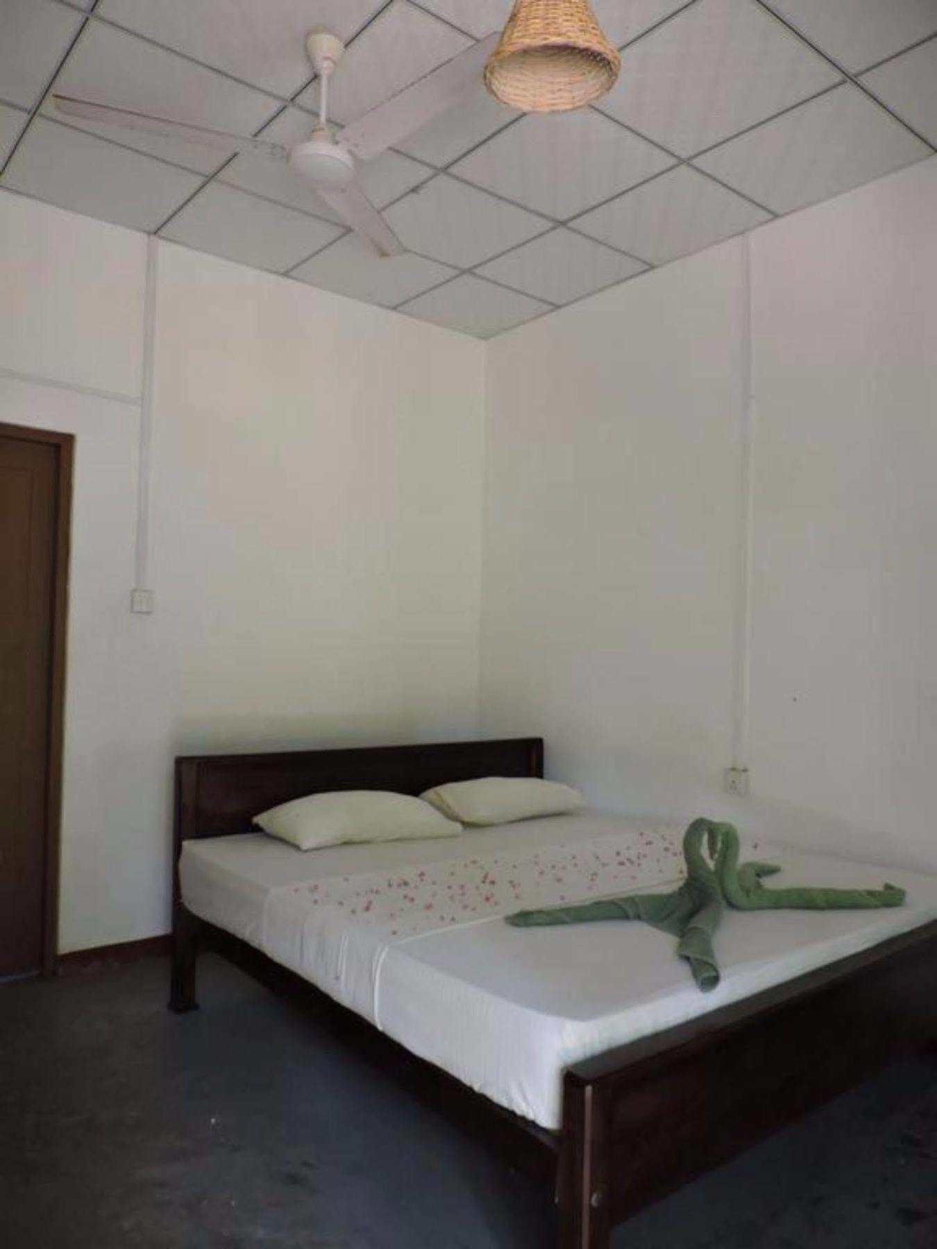 Reggae Zone Beach Resort Tangalle Ngoại thất bức ảnh